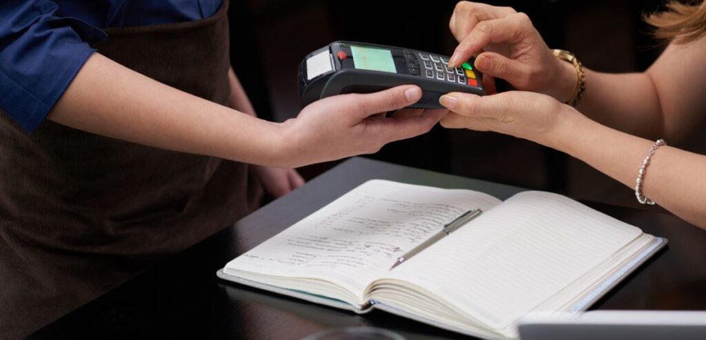 The Role of Payment Methods in Faster Cash Flow